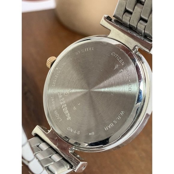 Citizen Women\'s Watch ER0216-67D Quartz White Mother of Pearl Dial Two T…